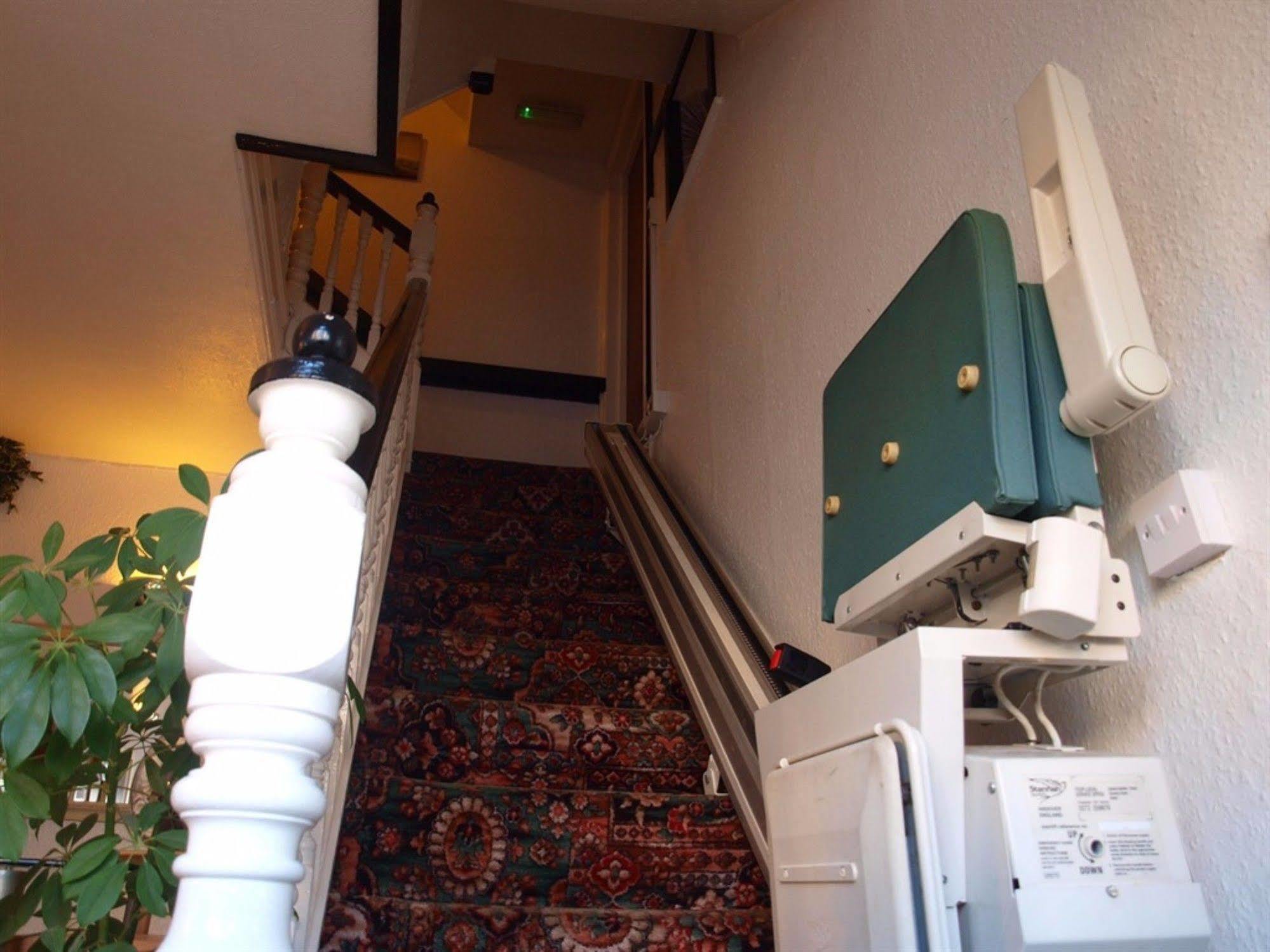 Hotel The Bronte à Paignton Extérieur photo